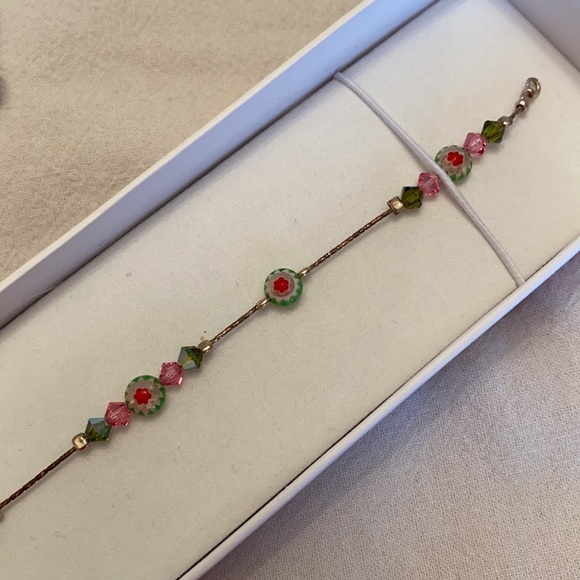 Magnolia ankle bracelet - Picture 3 of 4